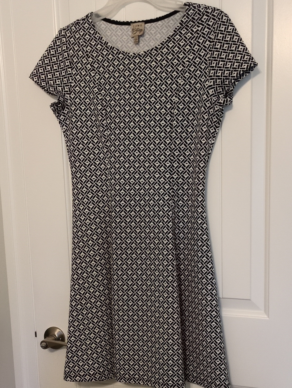 Como Vintage Black & White Geometric Fit-and-Flare Midi Dress